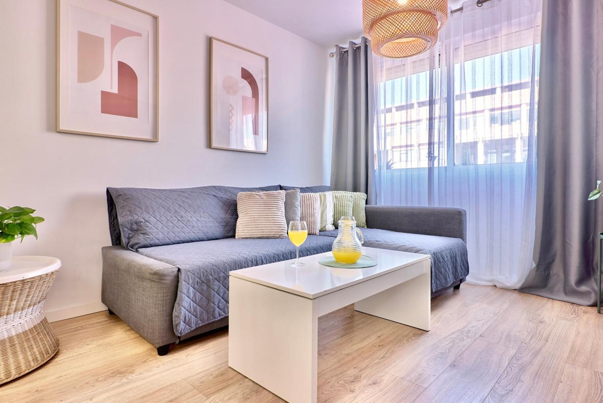 Spacious, Sunny Flat By City Of Arts & Sciences Valencia Exterior photo